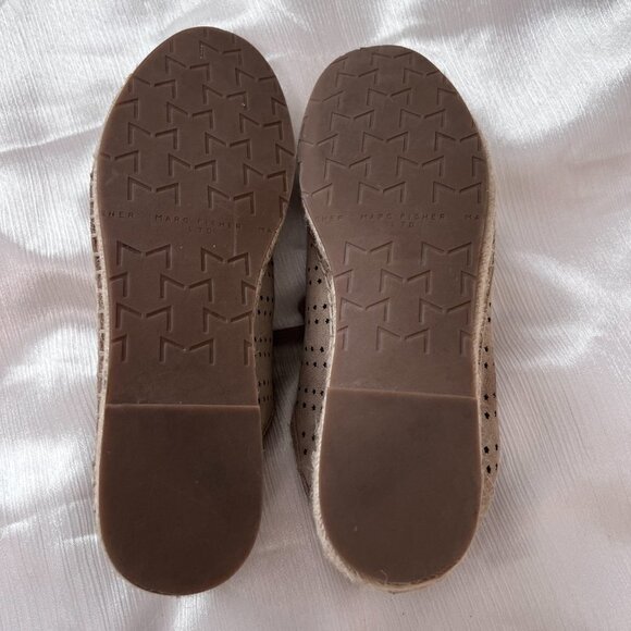 Marc Fisher Carrol Perforated Star Cutout Metallic Espadrille Sneaker - Picture 5 of 9